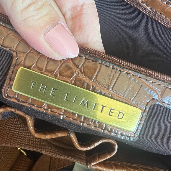 THE LIMITED WEEKENDER BAG - NEVER USED! - Picture 6 of 16